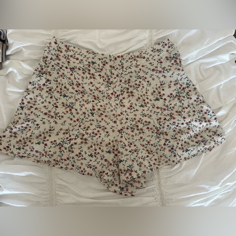 Floral shorts with pockets #floralshorts